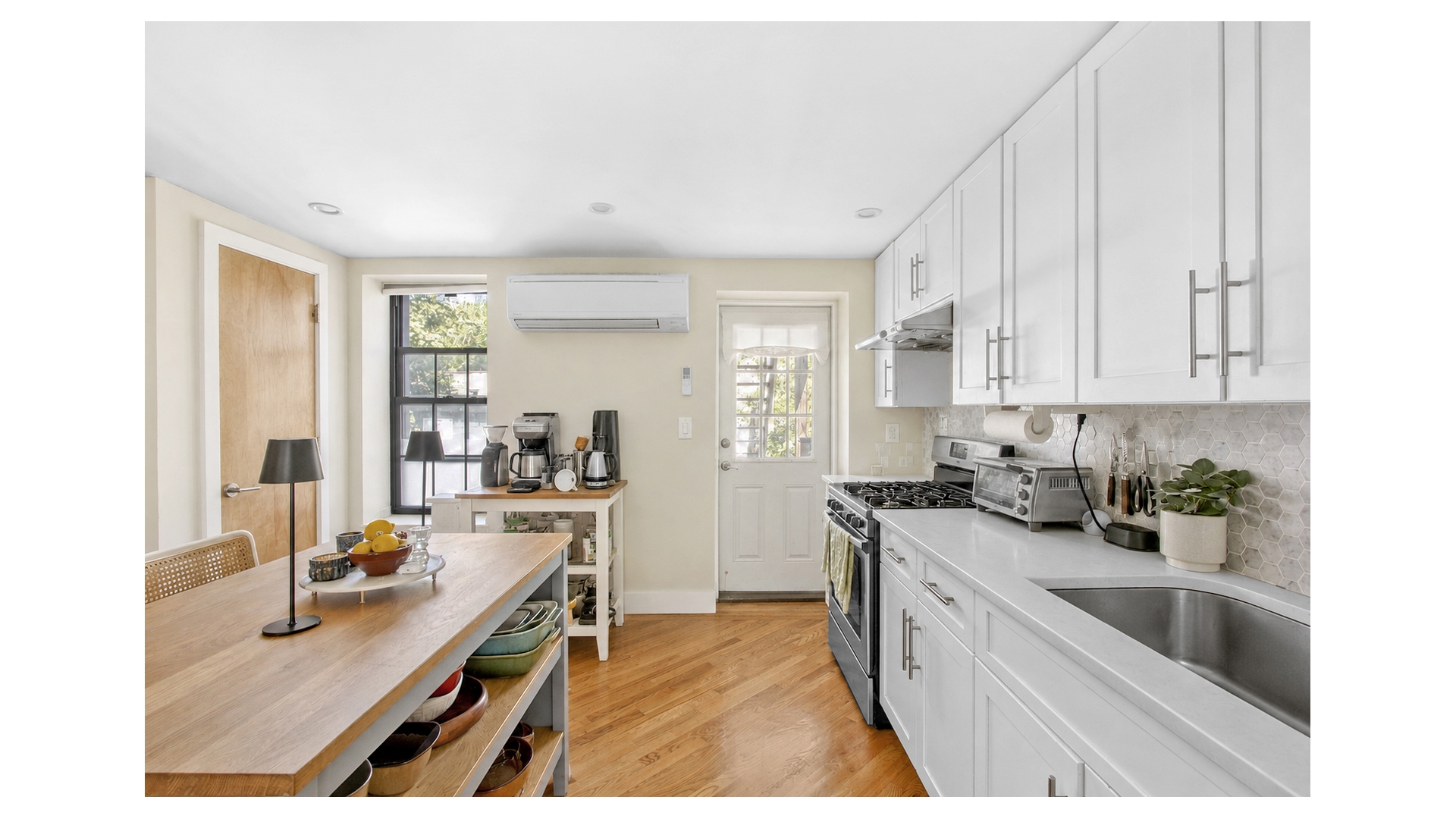 485 NEW YORK Avenue 1