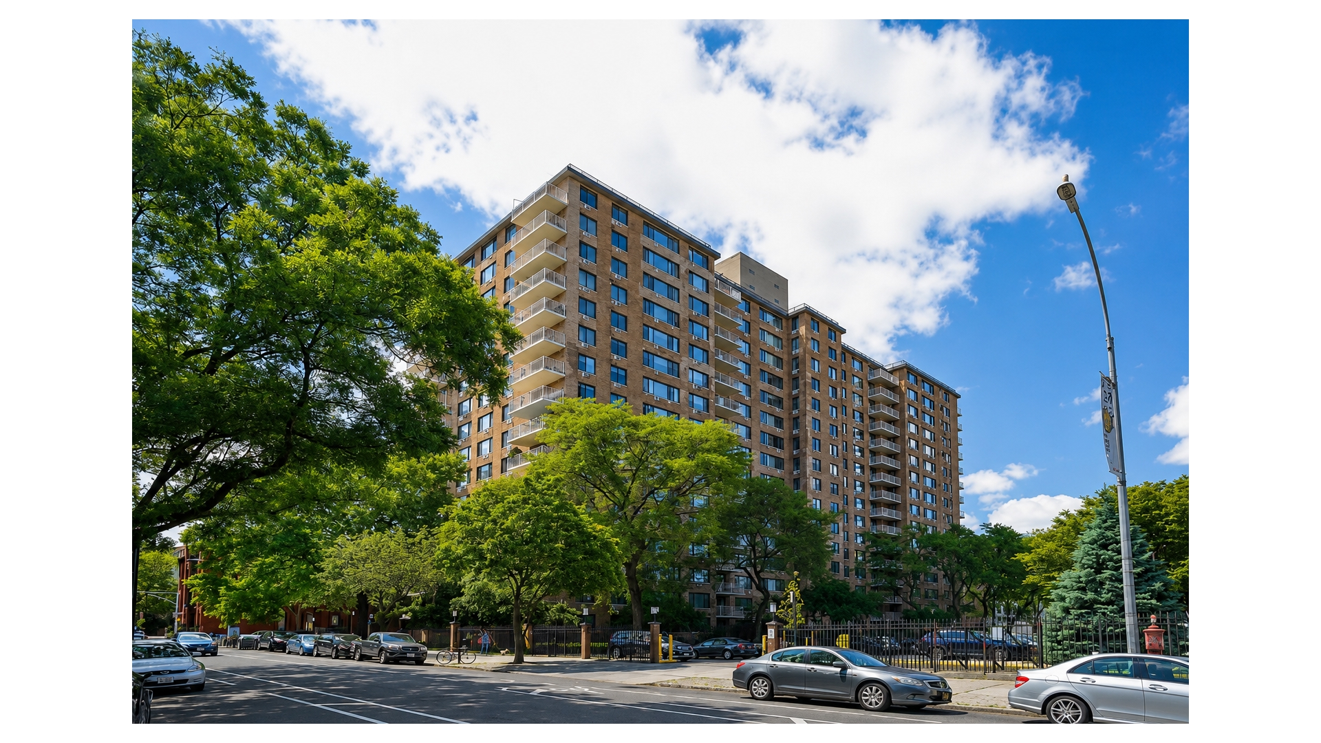 185 HALL Street 1704