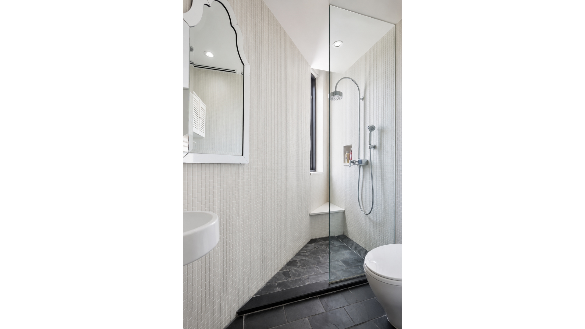 1 7TH Avenue S PENTHOUSE