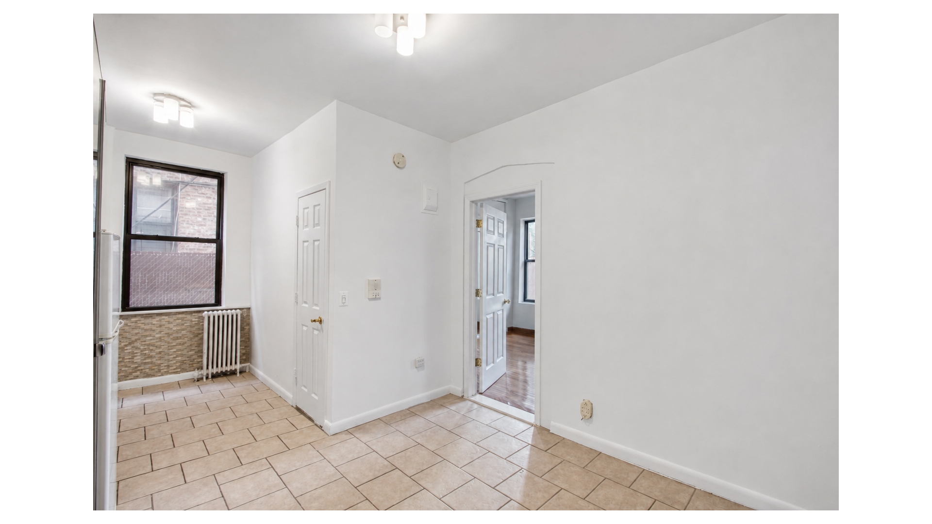 2146 CORTELYOU Road 1R