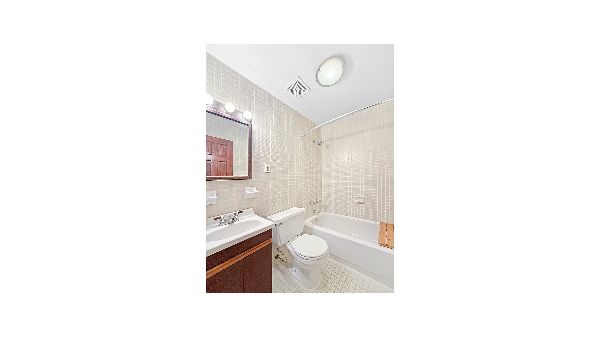 265 St James Place 2