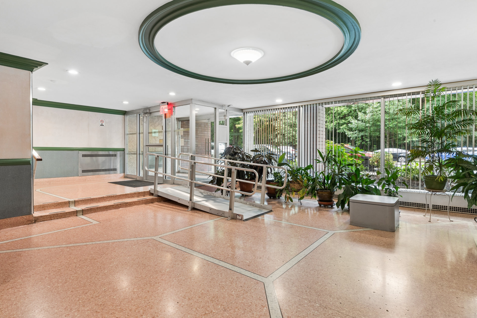 185 PROSPECT Park SW 304