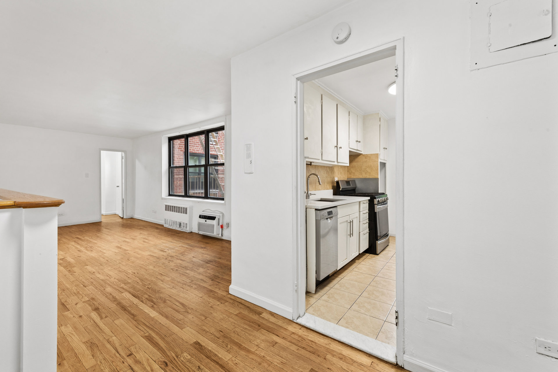 185 PROSPECT Park SW 304