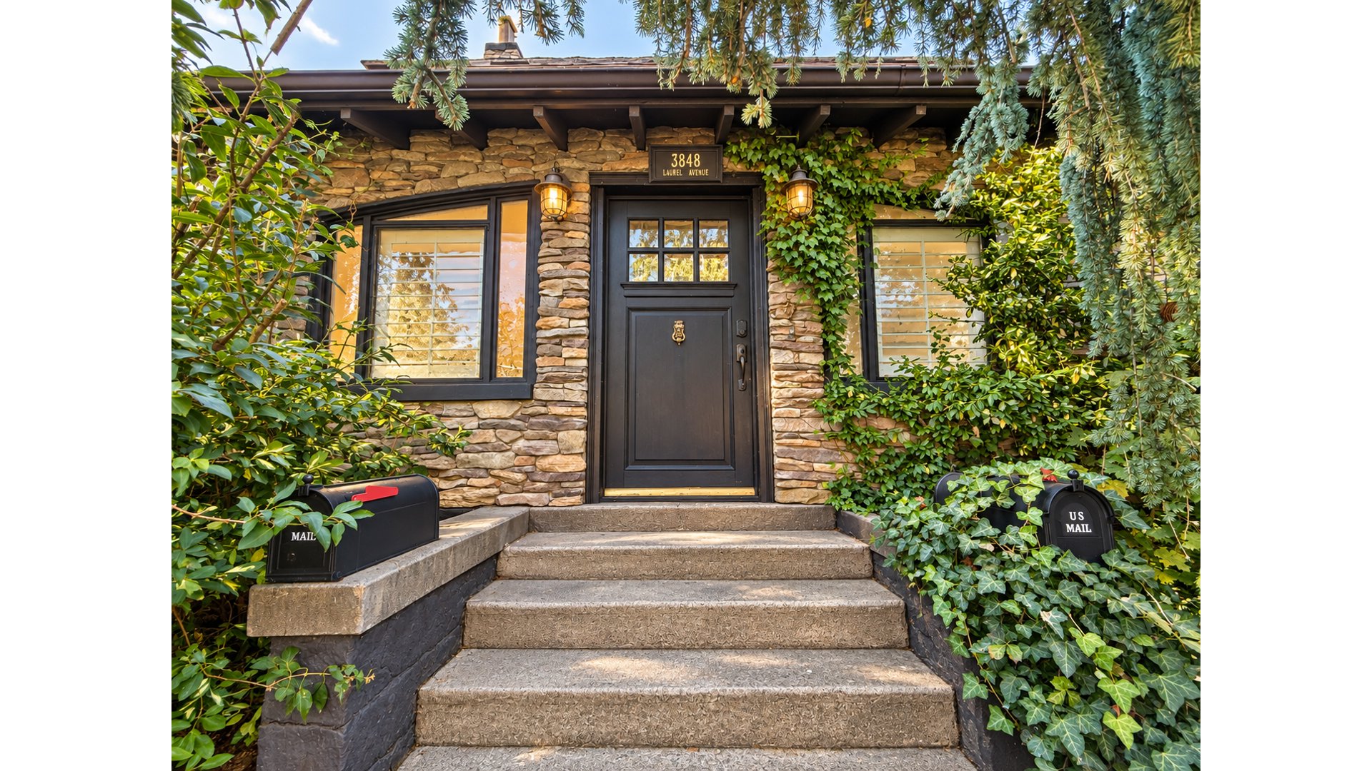3848 LAUREL Avenue