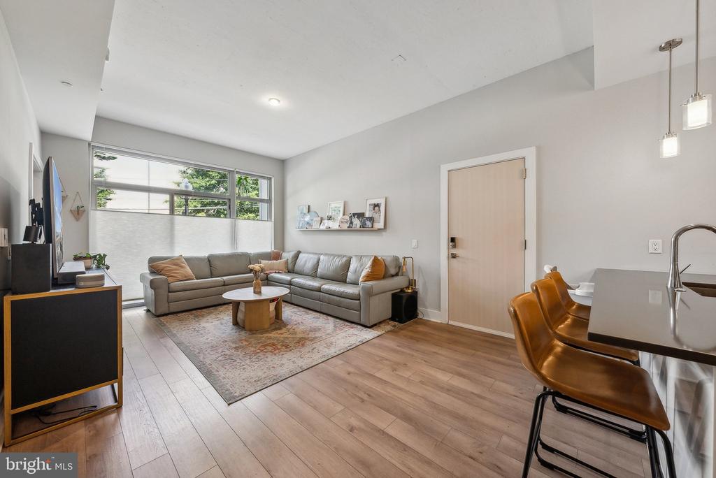88 V St SW #114