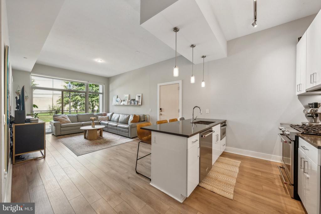 88 V St SW #114