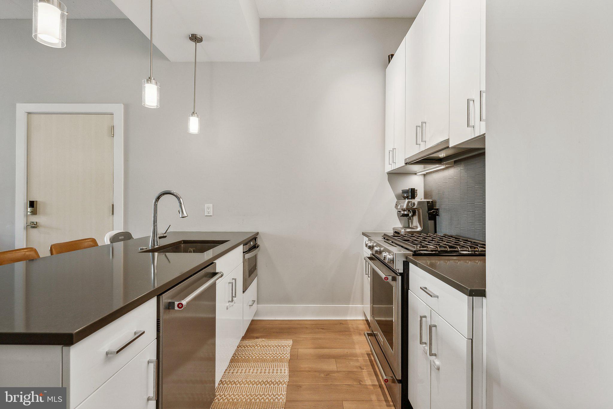 88 V St SW #114