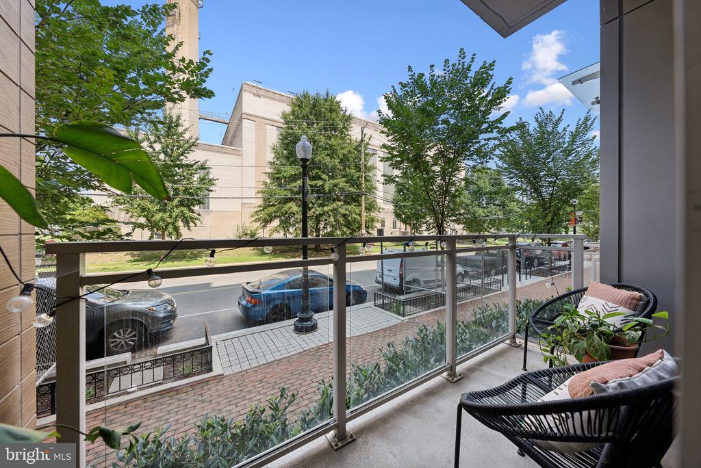 88 V St SW #114