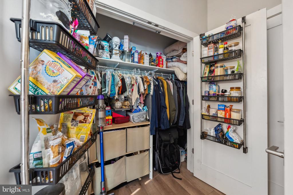 88 V St SW #114