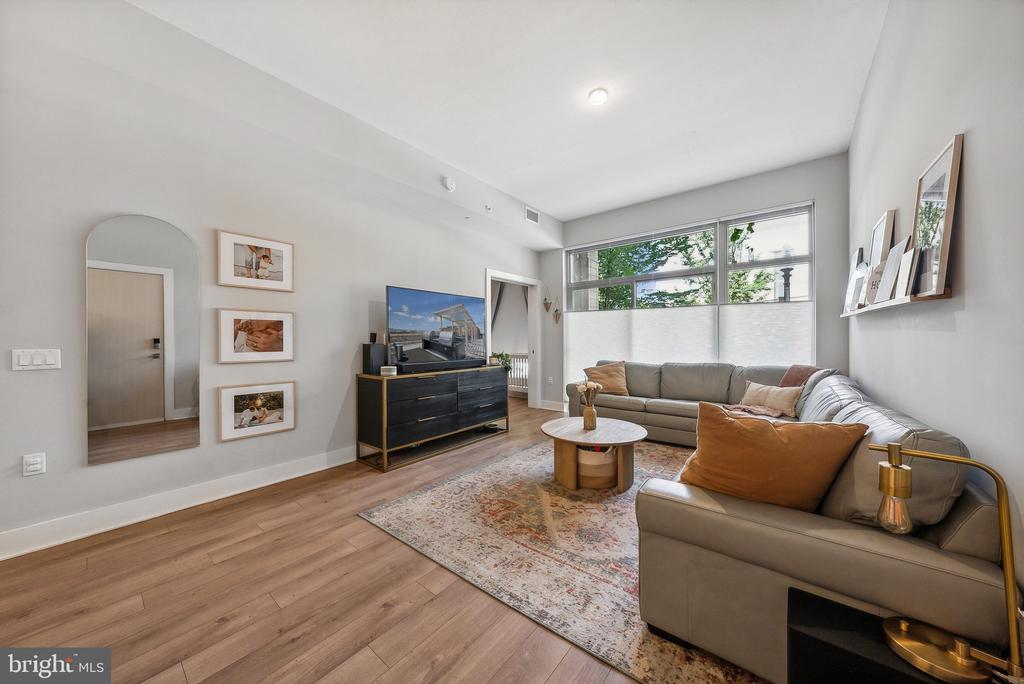 88 V St SW #114