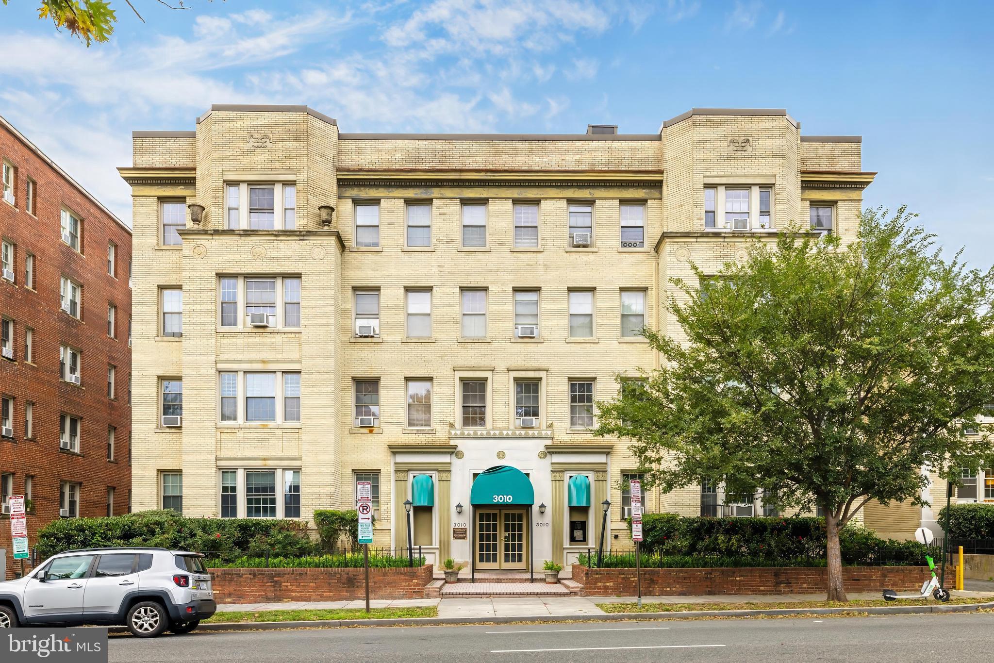 3010 Wisconsin Ave NW #303