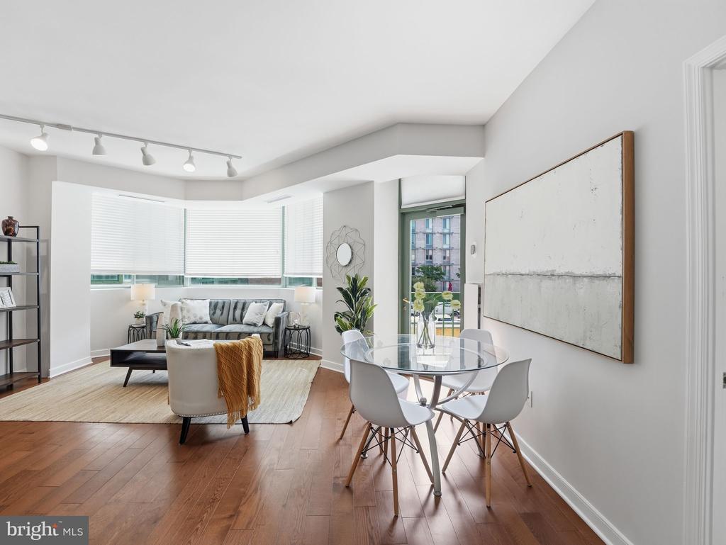955 26TH STREET NW Unit: 309