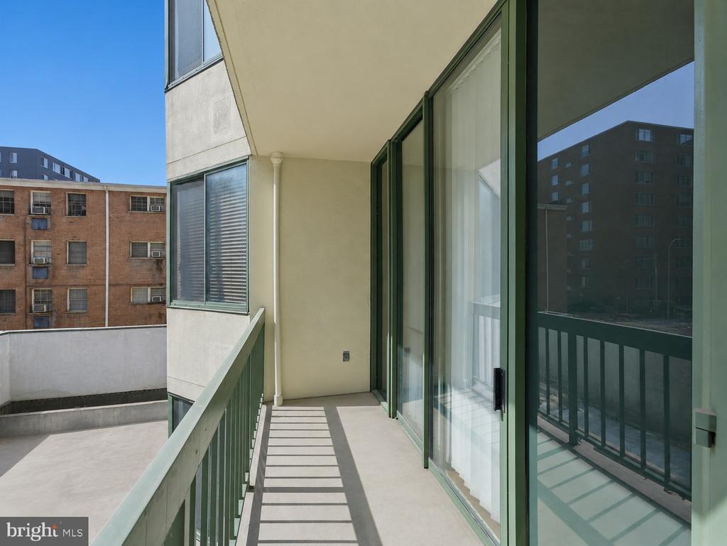 955 26TH STREET NW Unit: 309