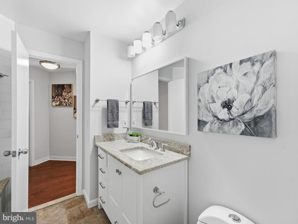 955 26TH STREET NW Unit: 309