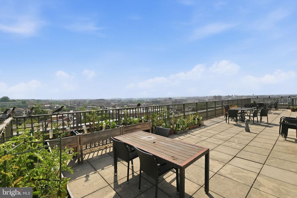 2100 19TH STREET NW Unit: 506