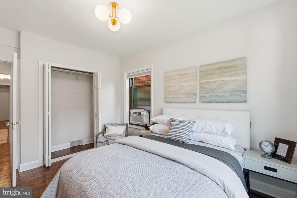 2100 19TH STREET NW Unit: 506