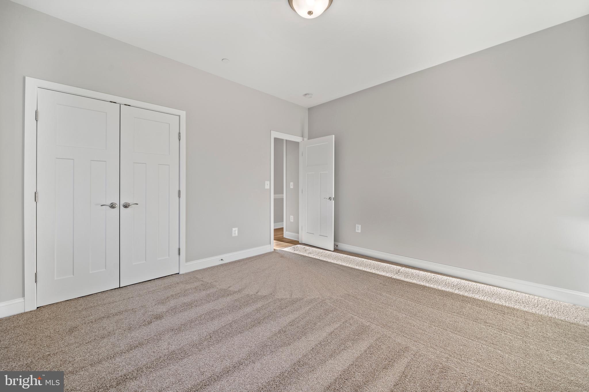 5914 Grasmere Ct