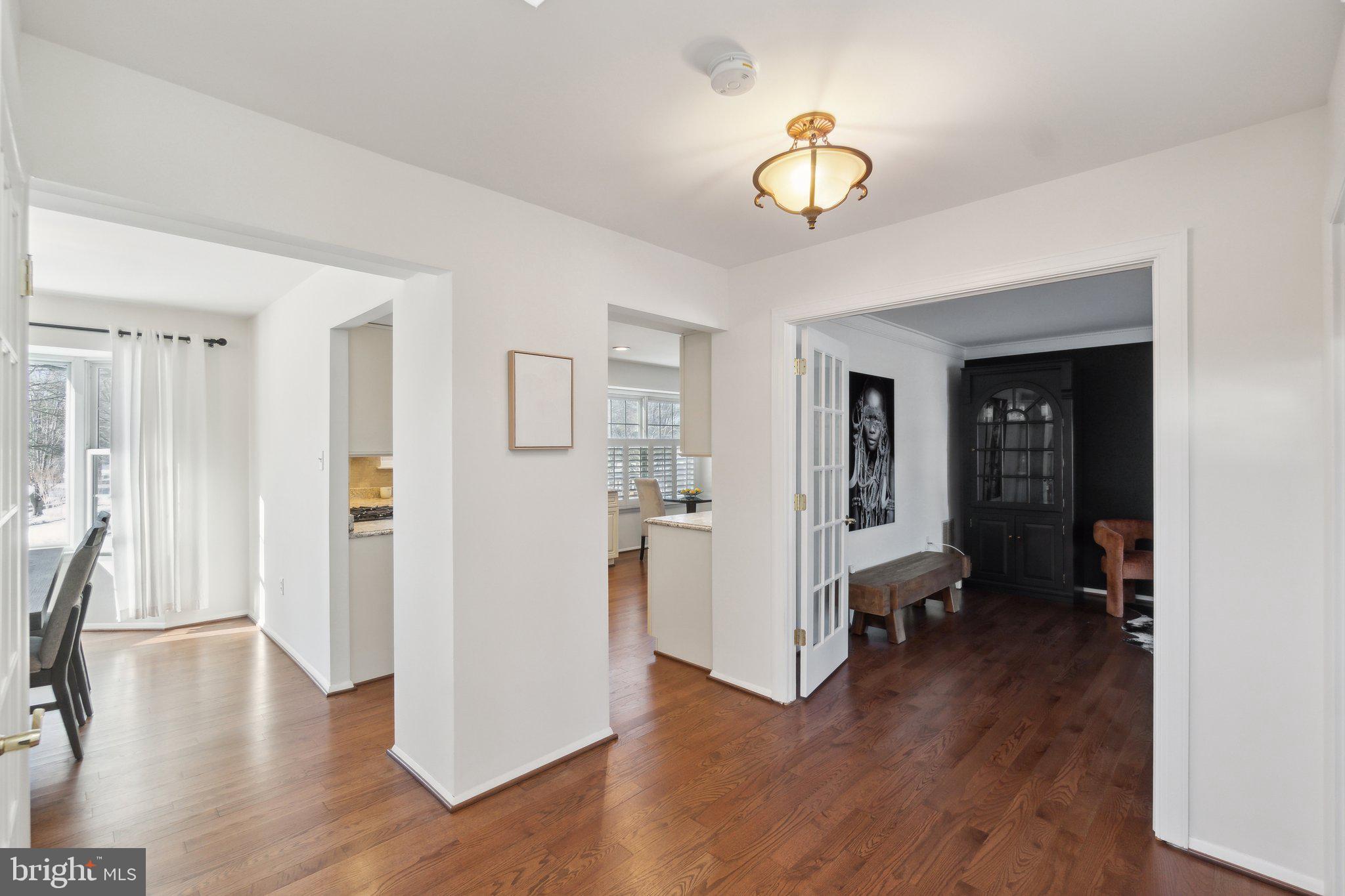 6 Belle Hollow Ct