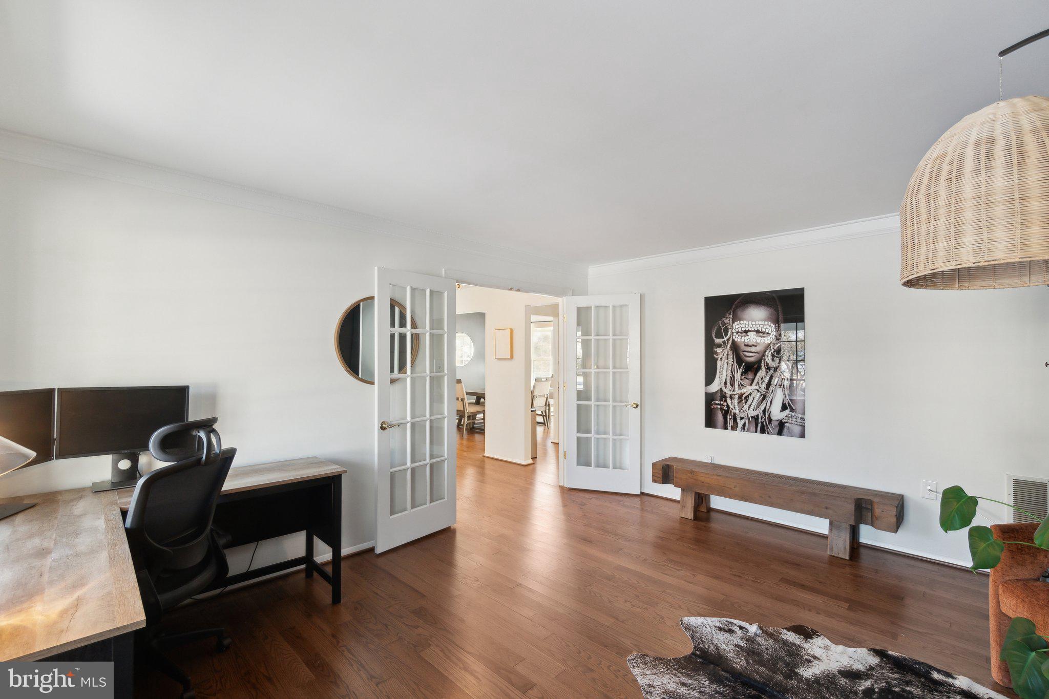 6 Belle Hollow Ct