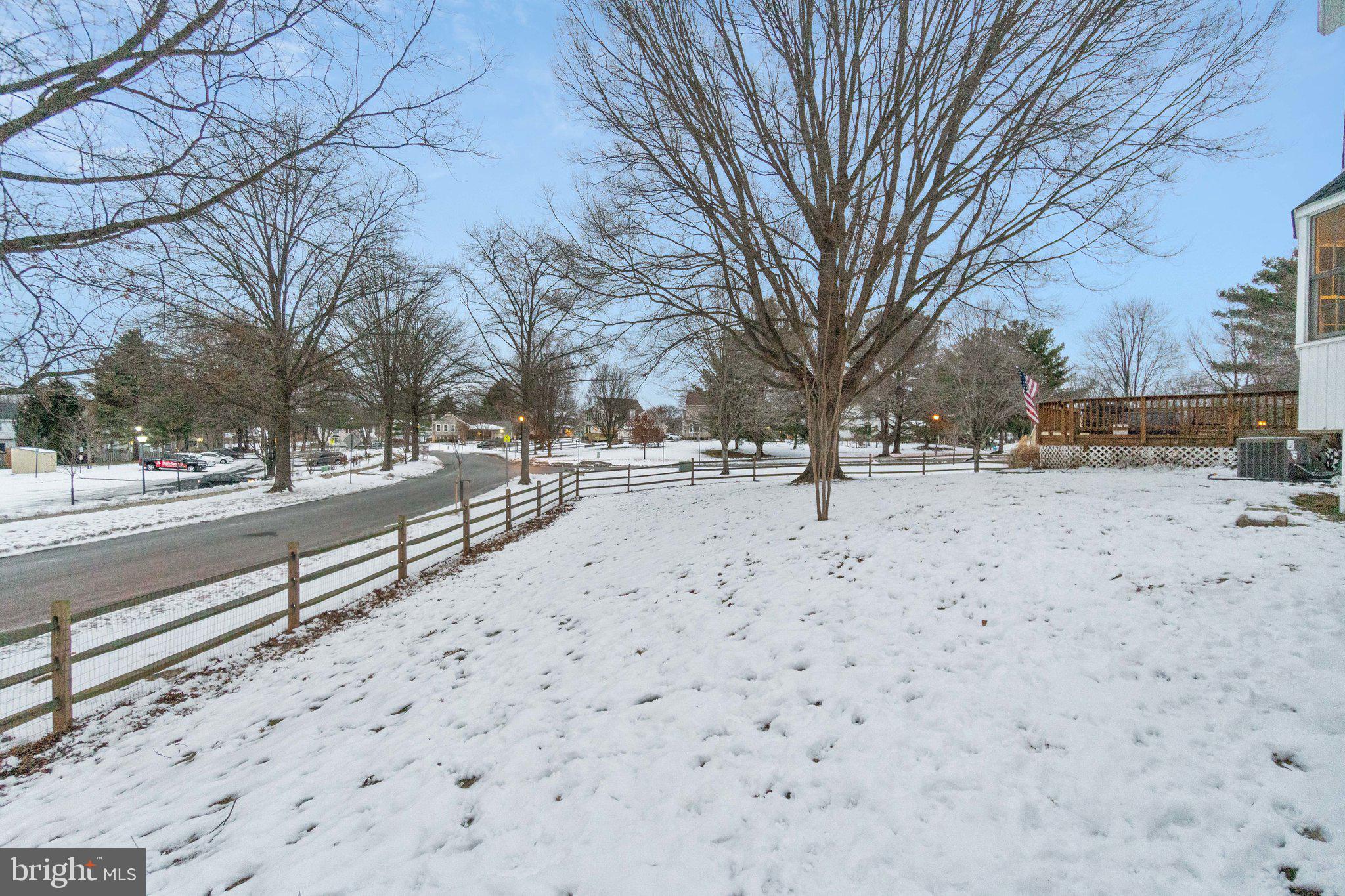 6 Belle Hollow Ct