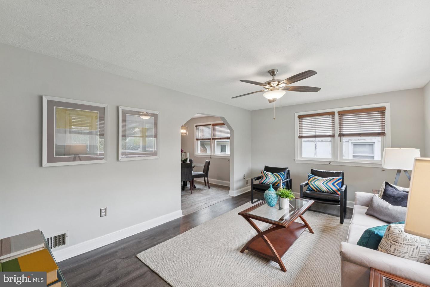606 Douglass Ave