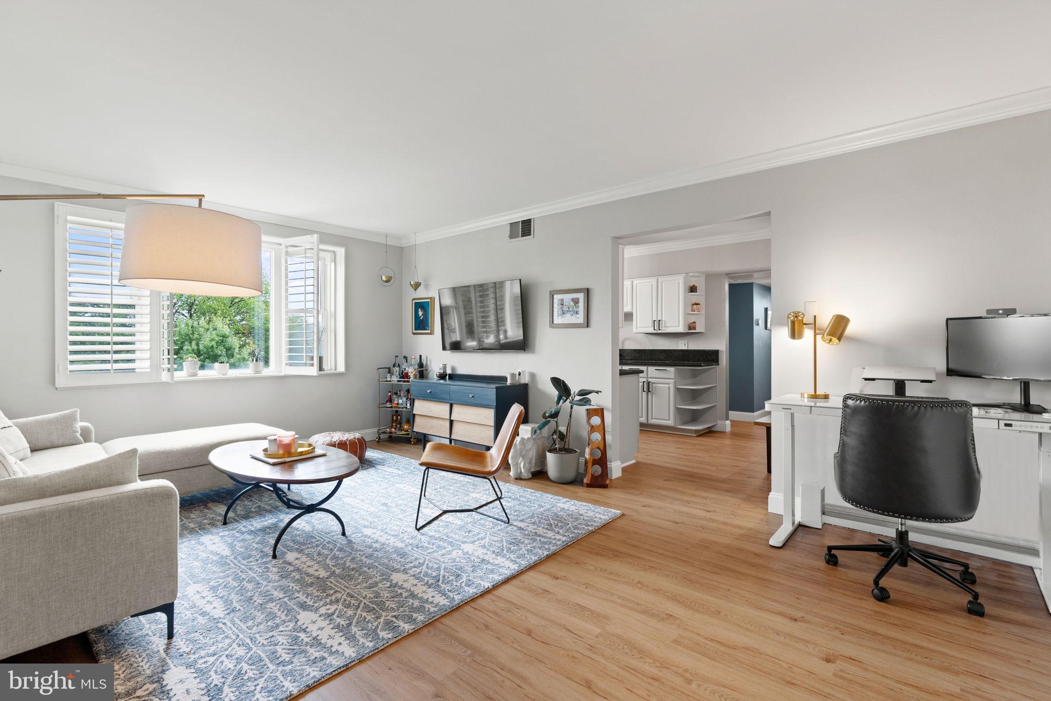 4225 N HENDERSON ROAD Unit: 301