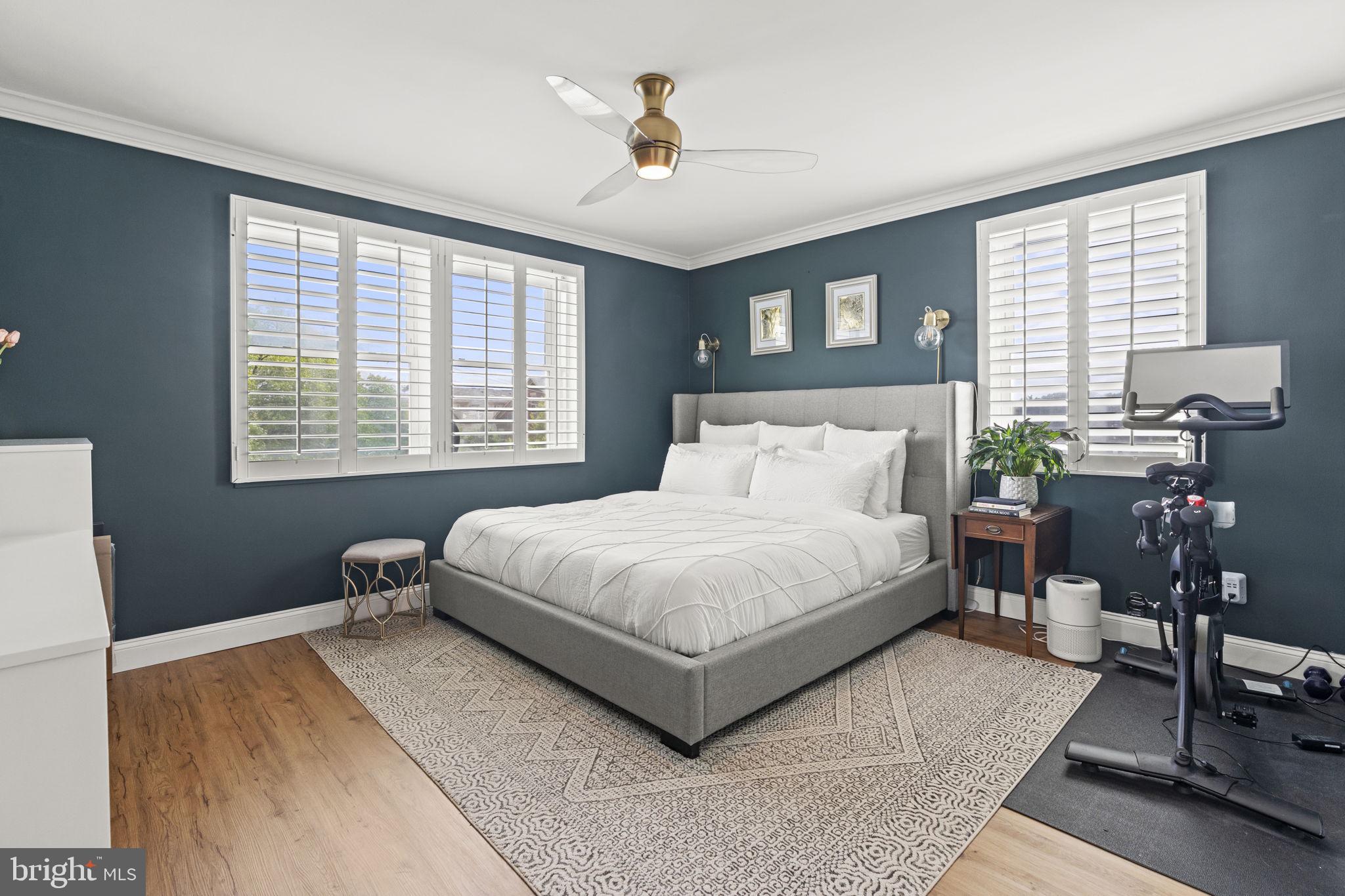 4225 N HENDERSON ROAD Unit: 301