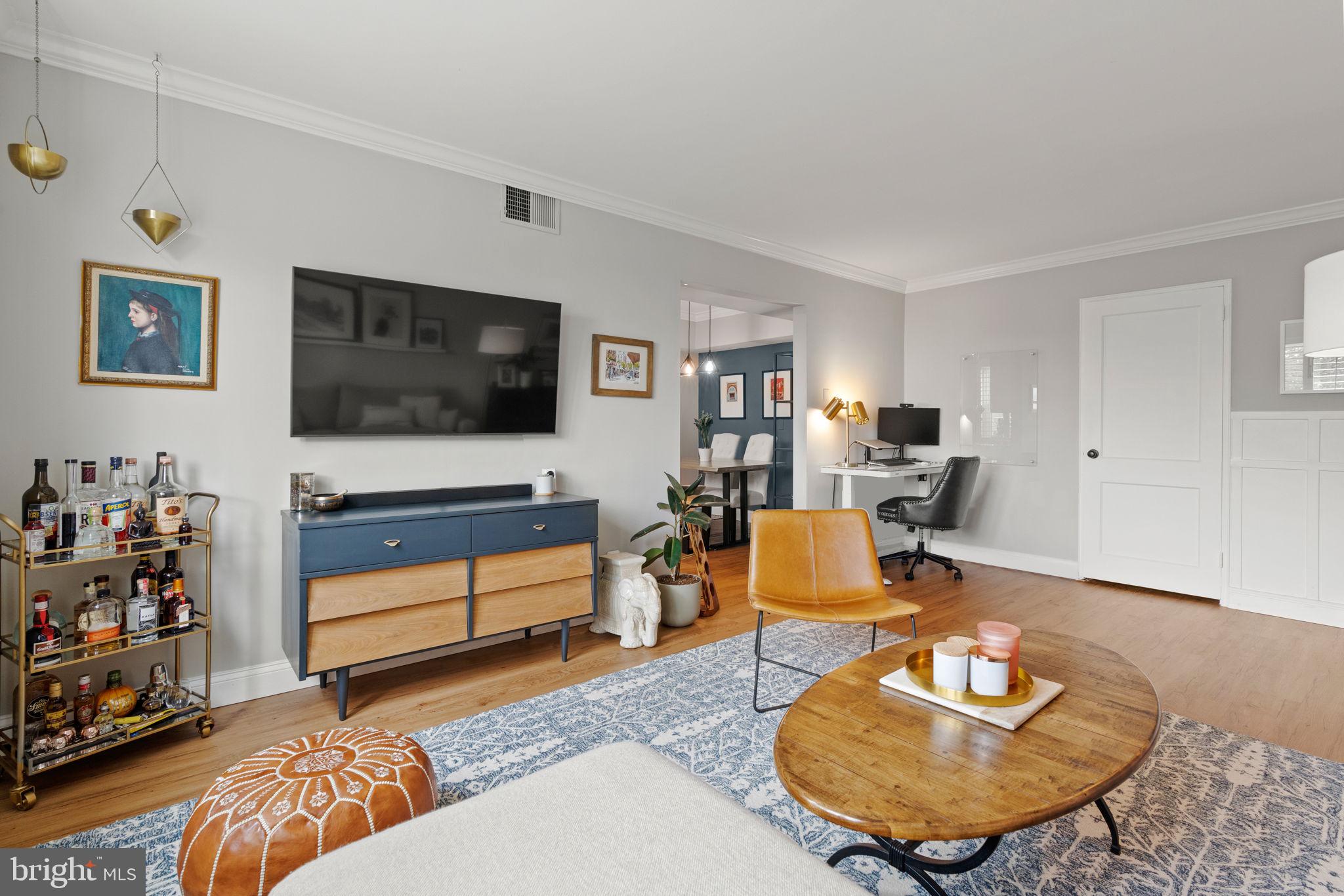 4225 N HENDERSON ROAD Unit: 301