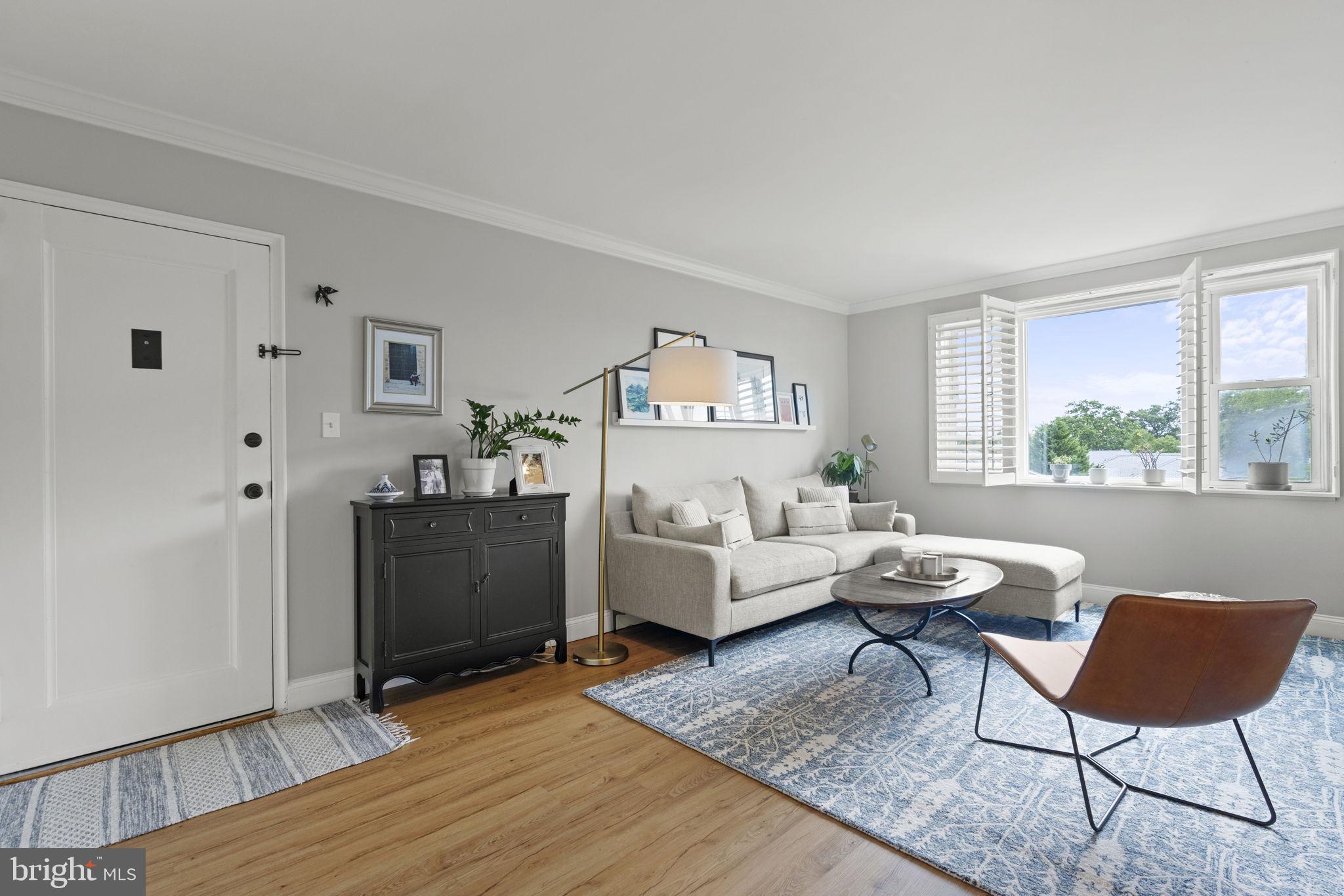4225 N HENDERSON ROAD Unit: 301