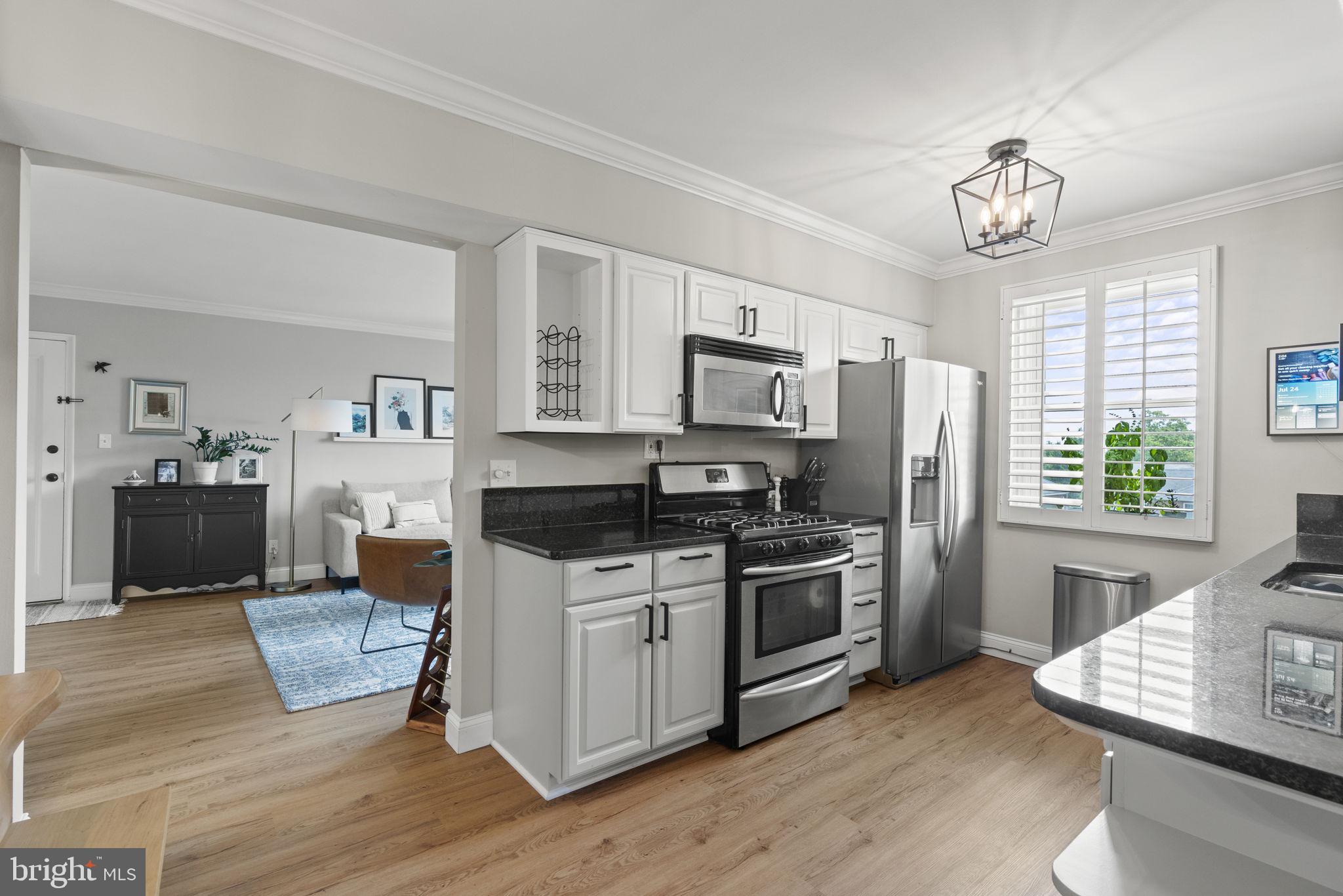 4225 N HENDERSON ROAD Unit: 301