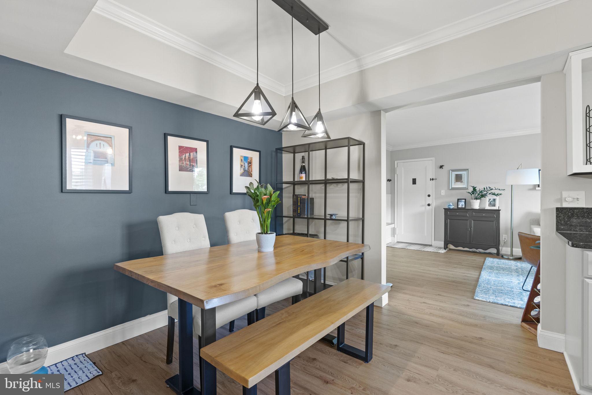 4225 N HENDERSON ROAD Unit: 301