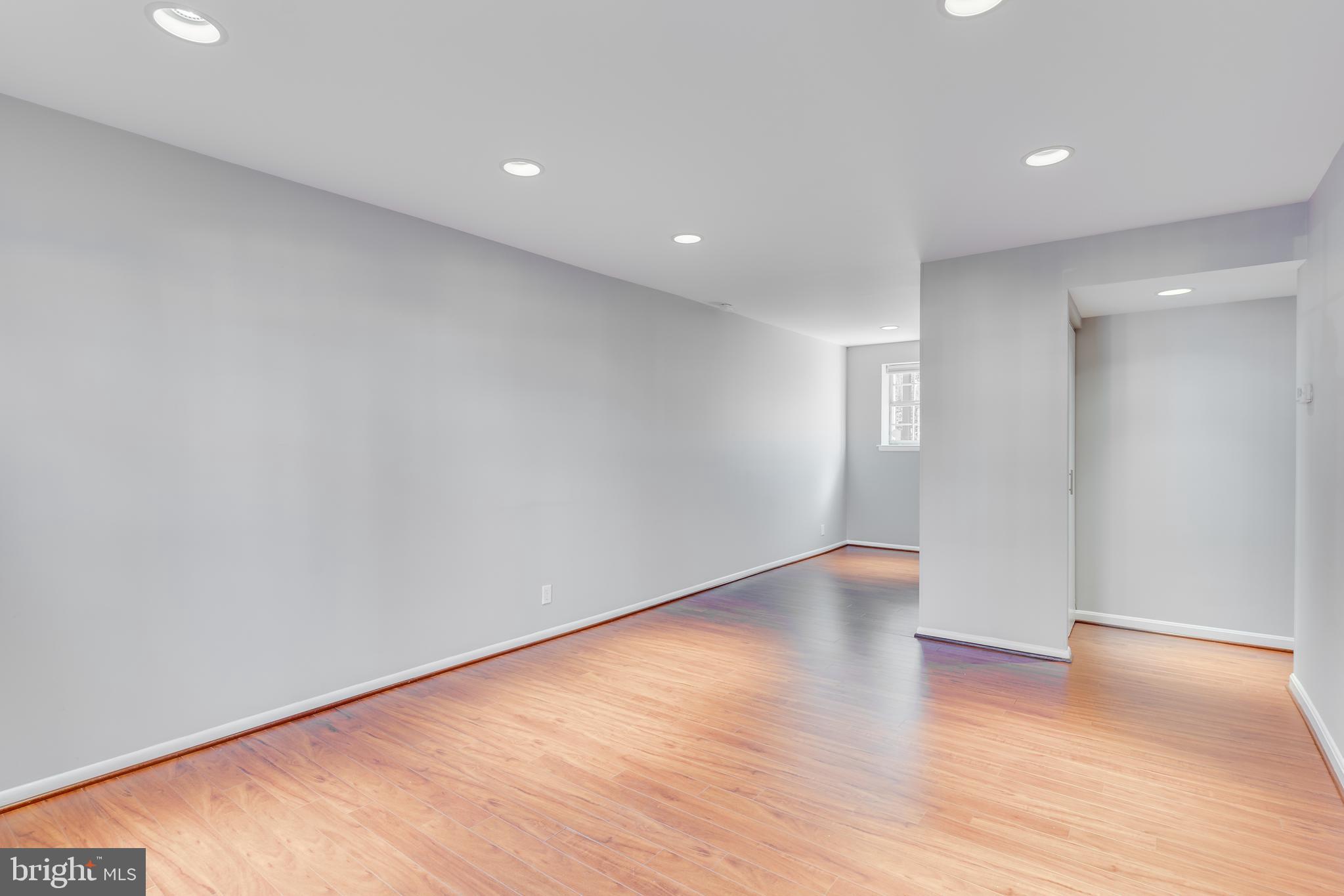 2844-A S WAKEFIELD ST