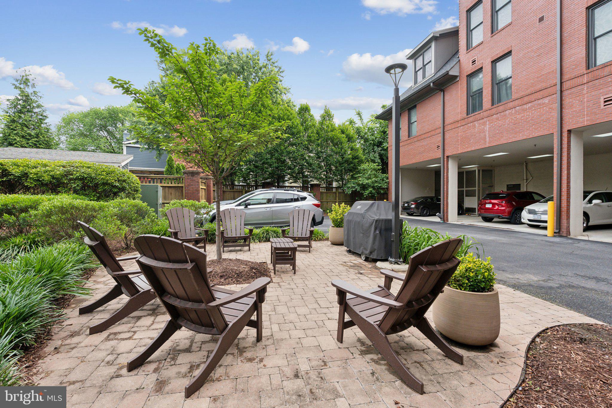 1107 S Walter Reed Dr S #502