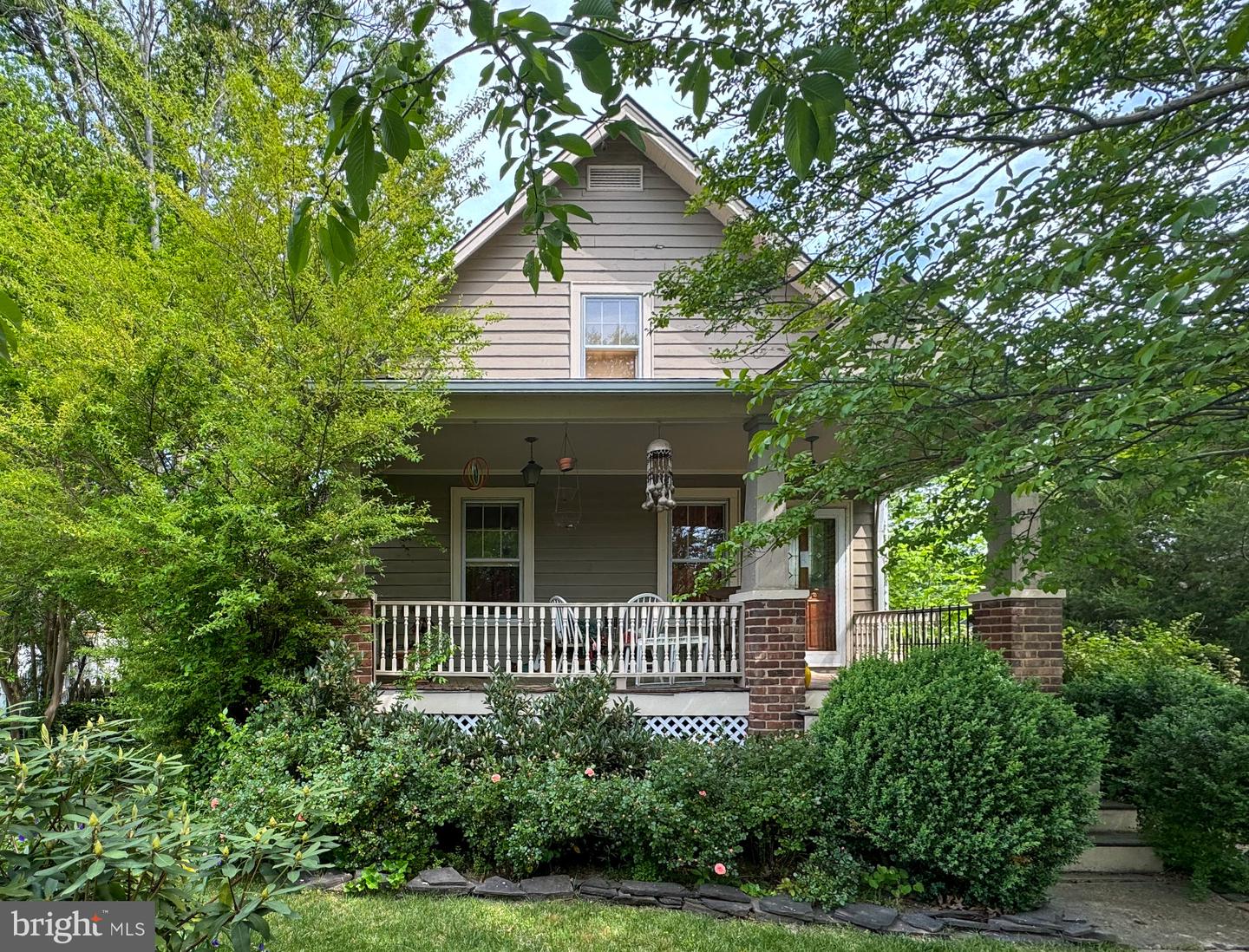 25 W Masonic View Ave