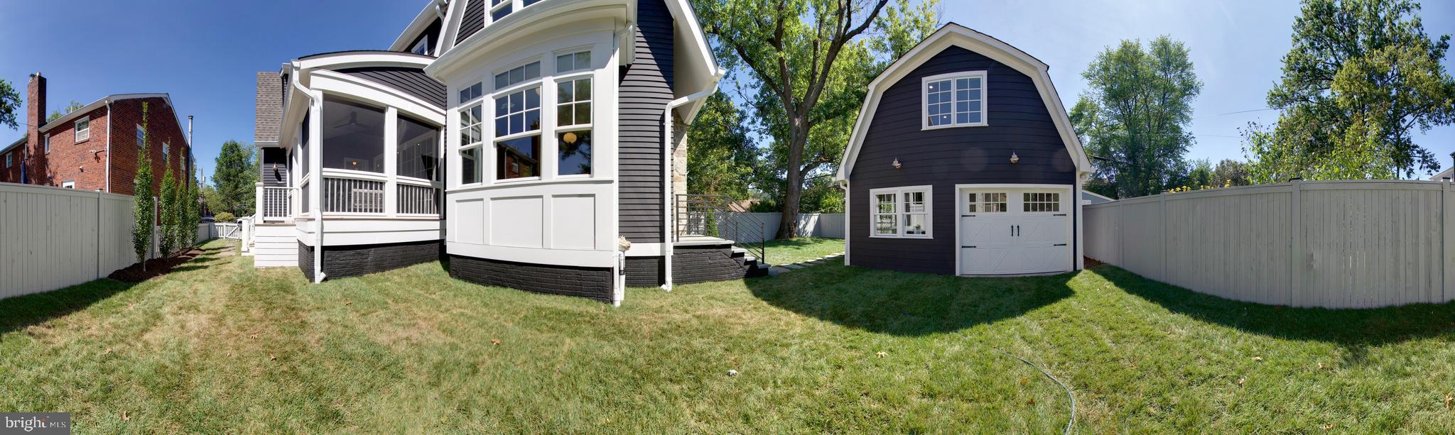 109 E Alexandria Ave