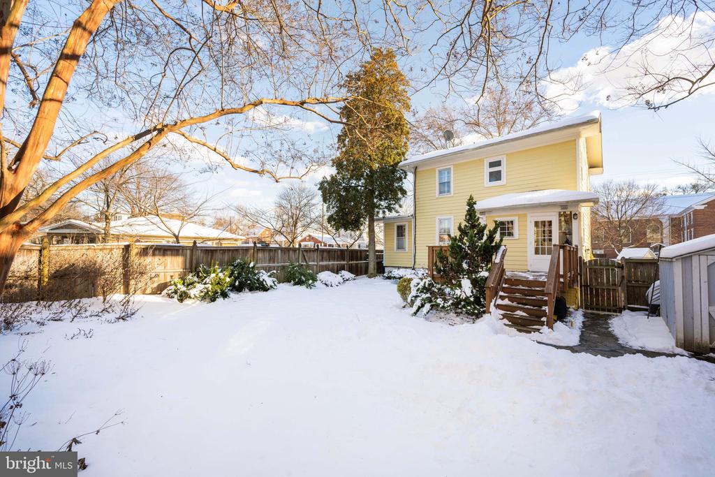 1 W Masonic View Ave
