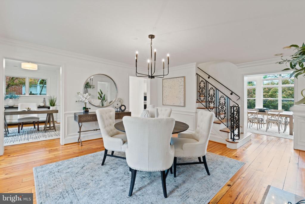 506 Ivy Cir