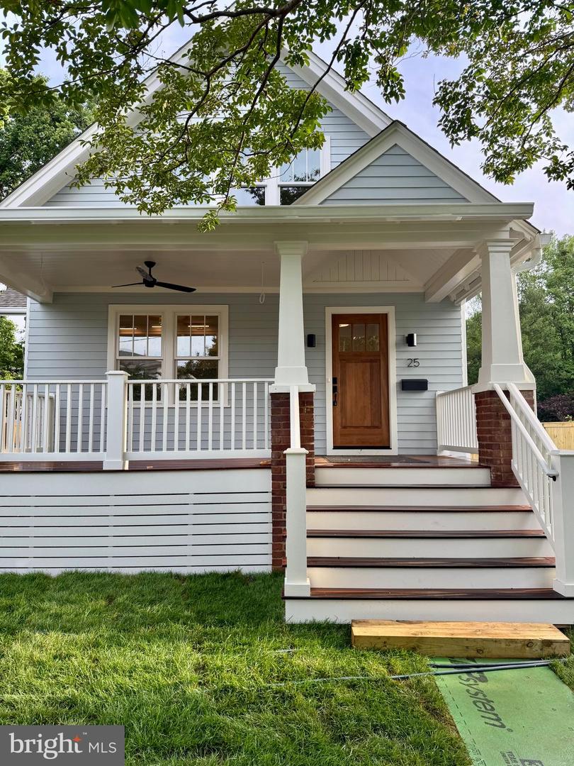25 W Masonic View Ave