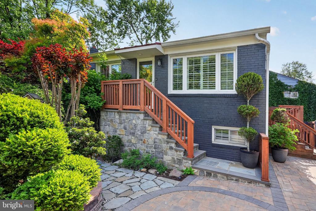 311 ADAMS AVENUE