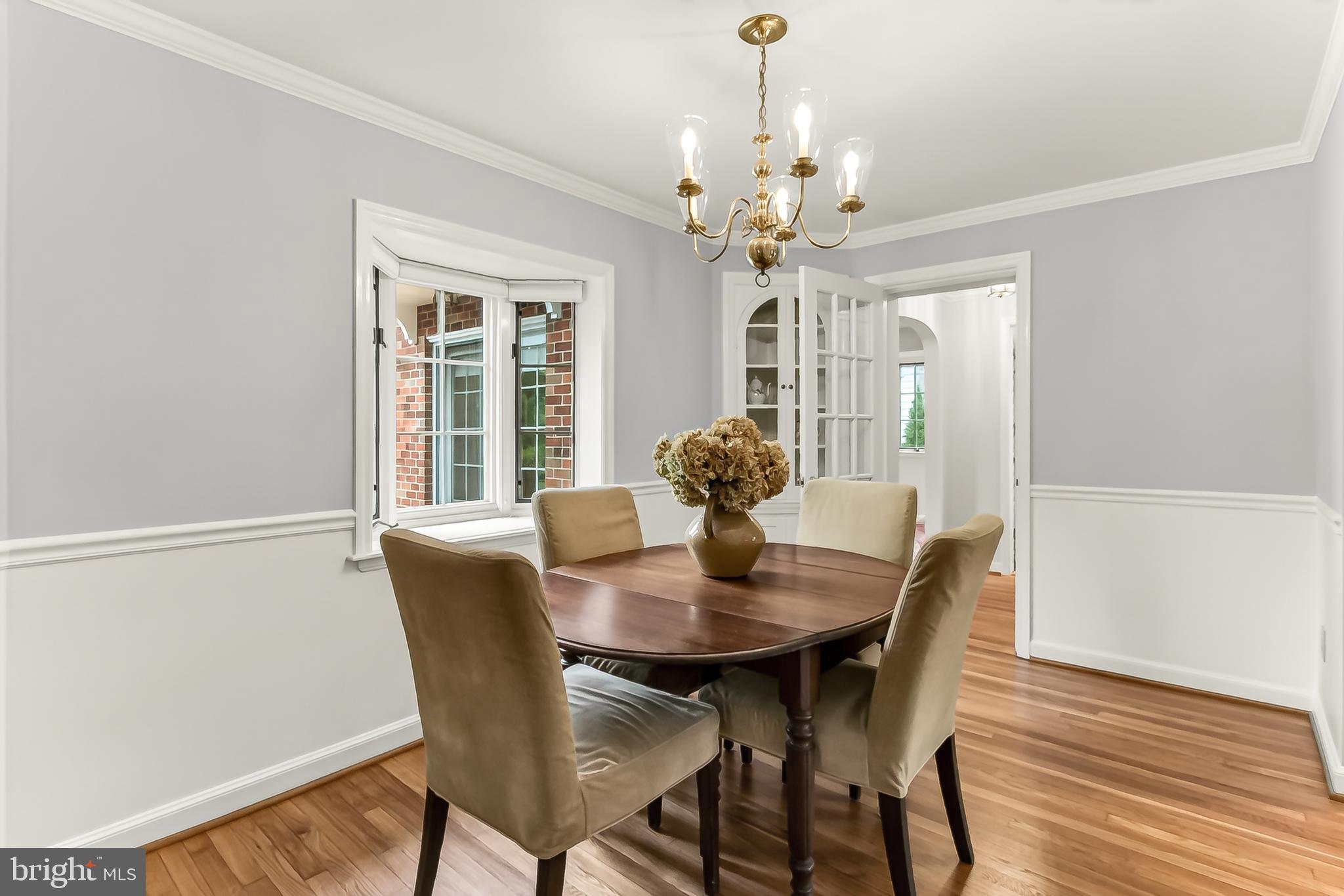 809 ENDERBY DRIVE