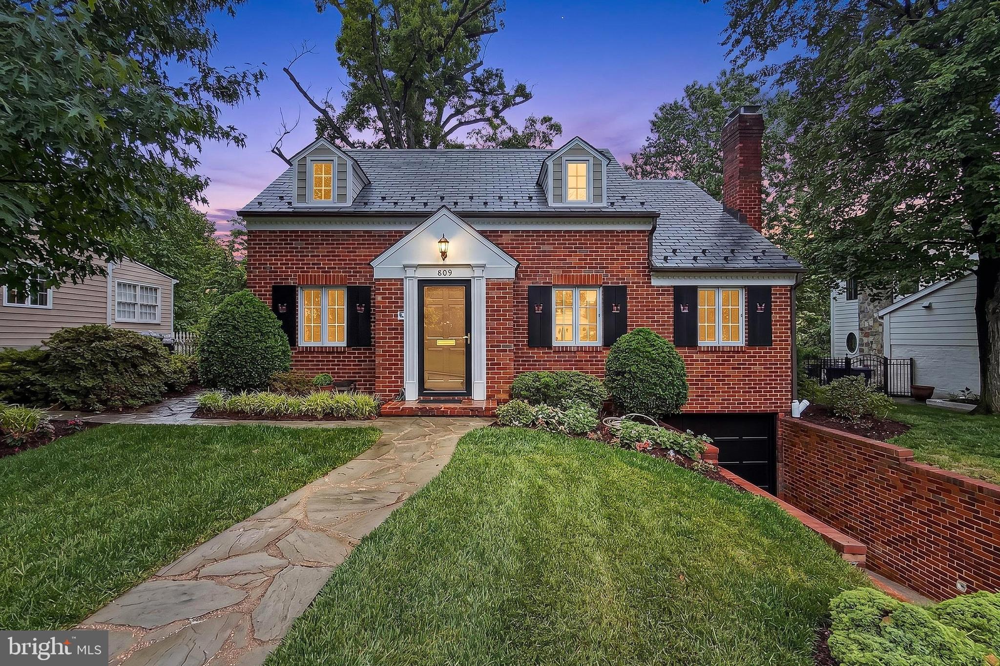 809 ENDERBY DRIVE