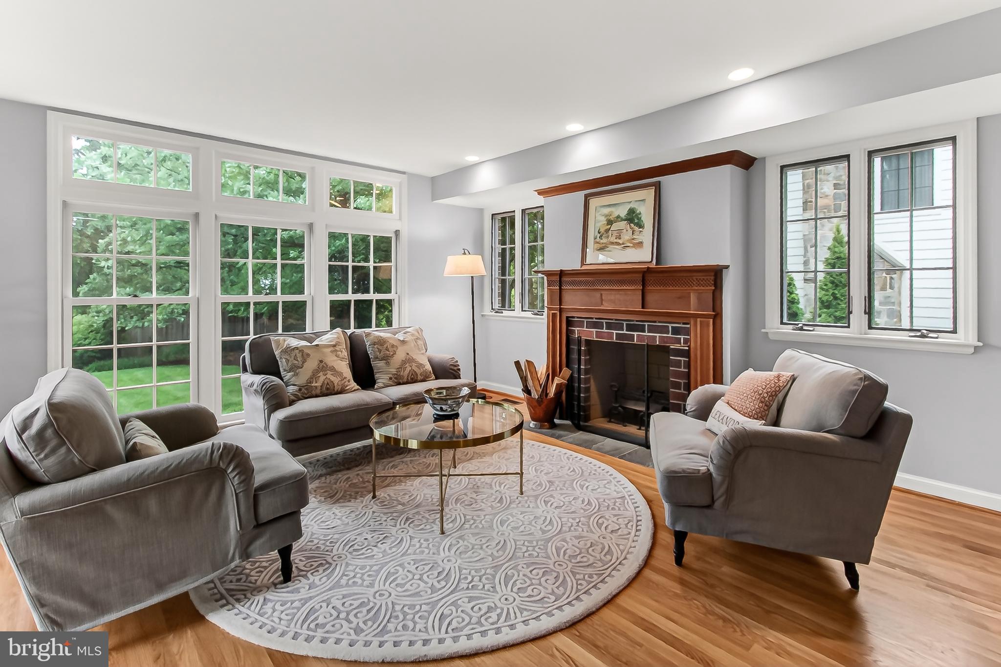 809 ENDERBY DRIVE