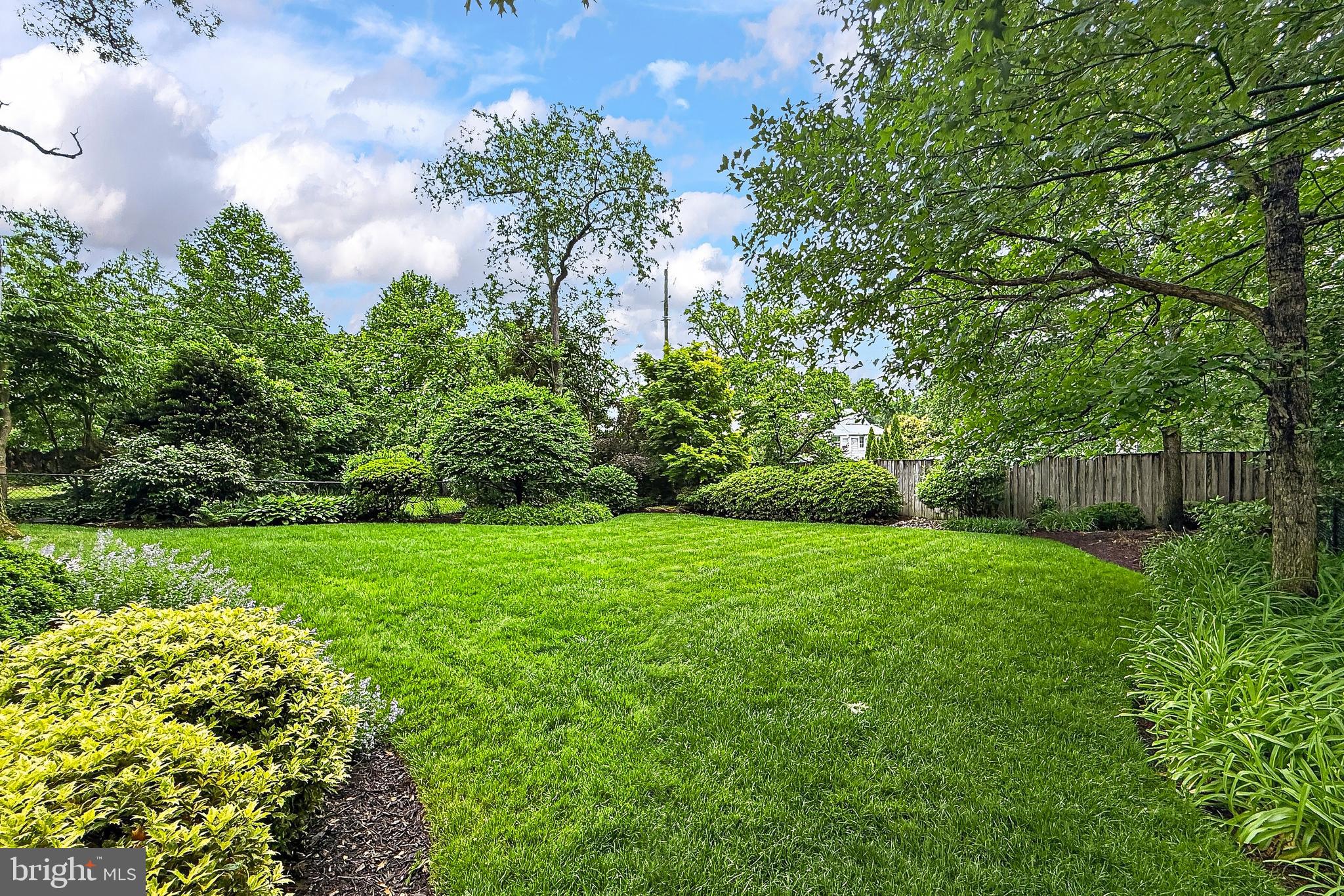 809 ENDERBY DRIVE