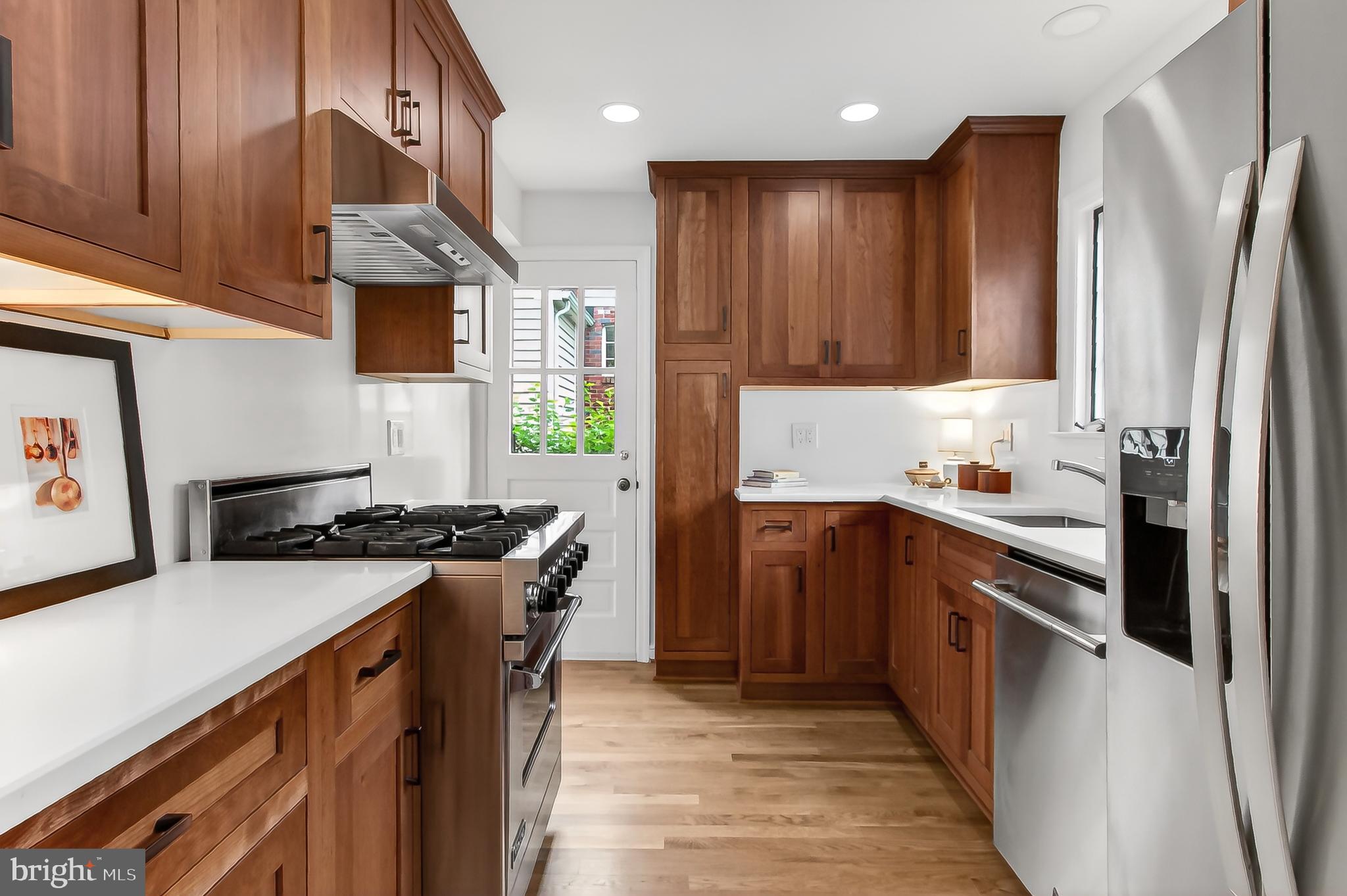 809 ENDERBY DRIVE