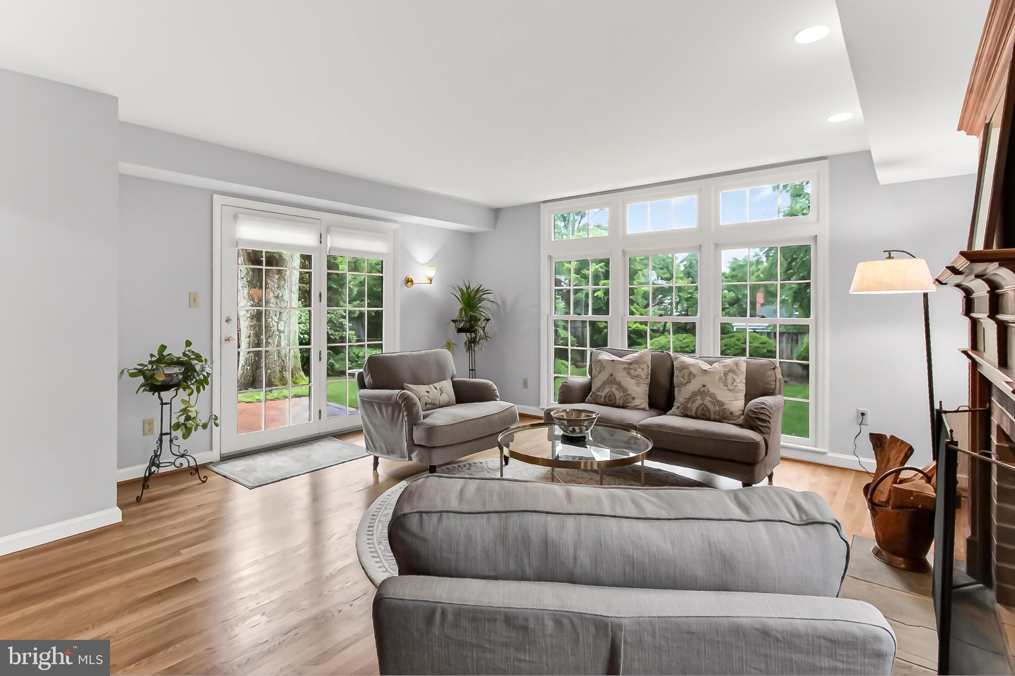 809 ENDERBY DRIVE