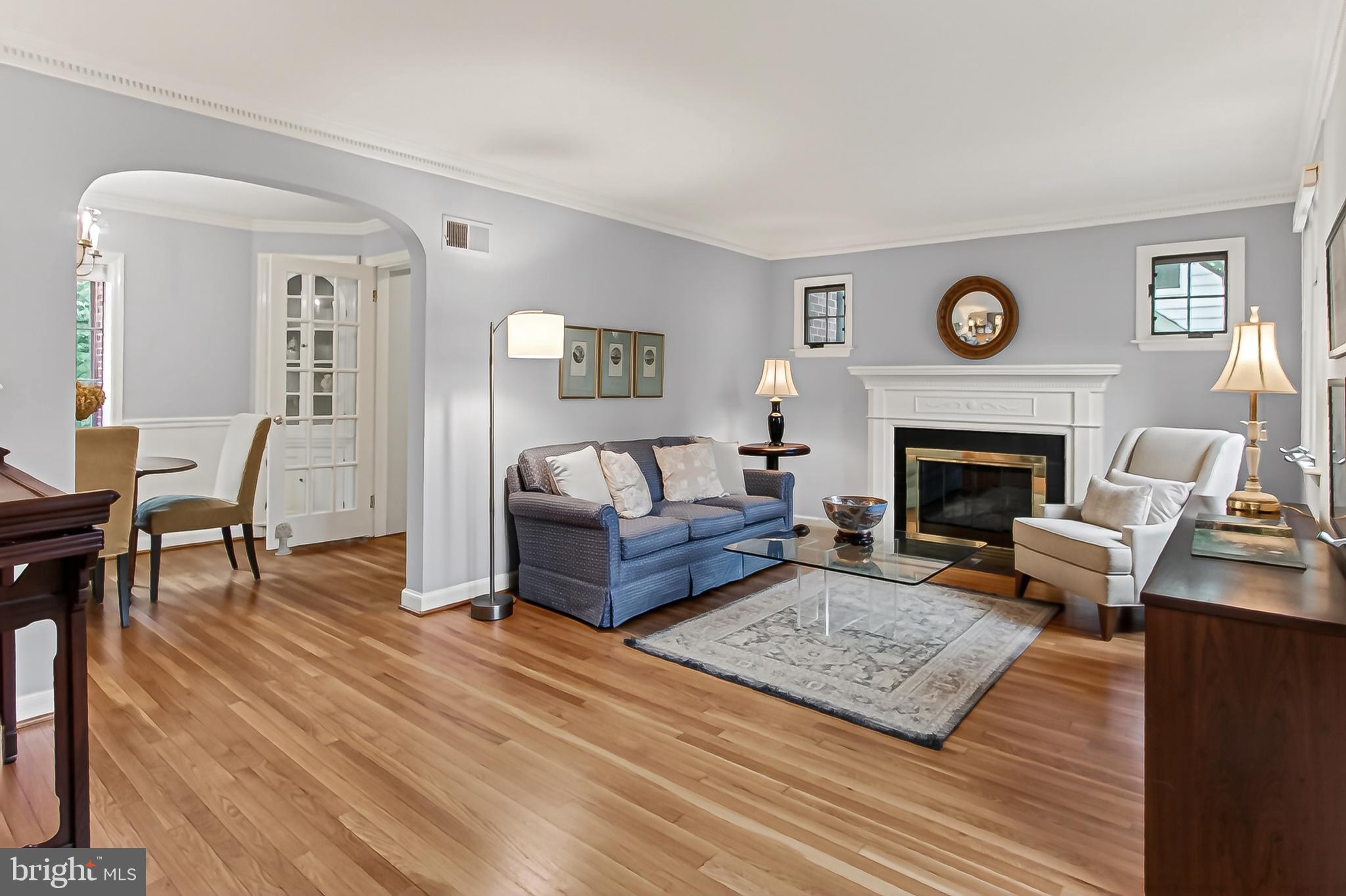 809 ENDERBY DRIVE