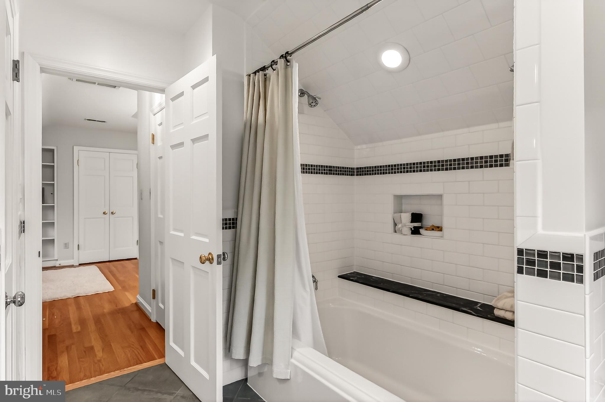 809 ENDERBY DRIVE