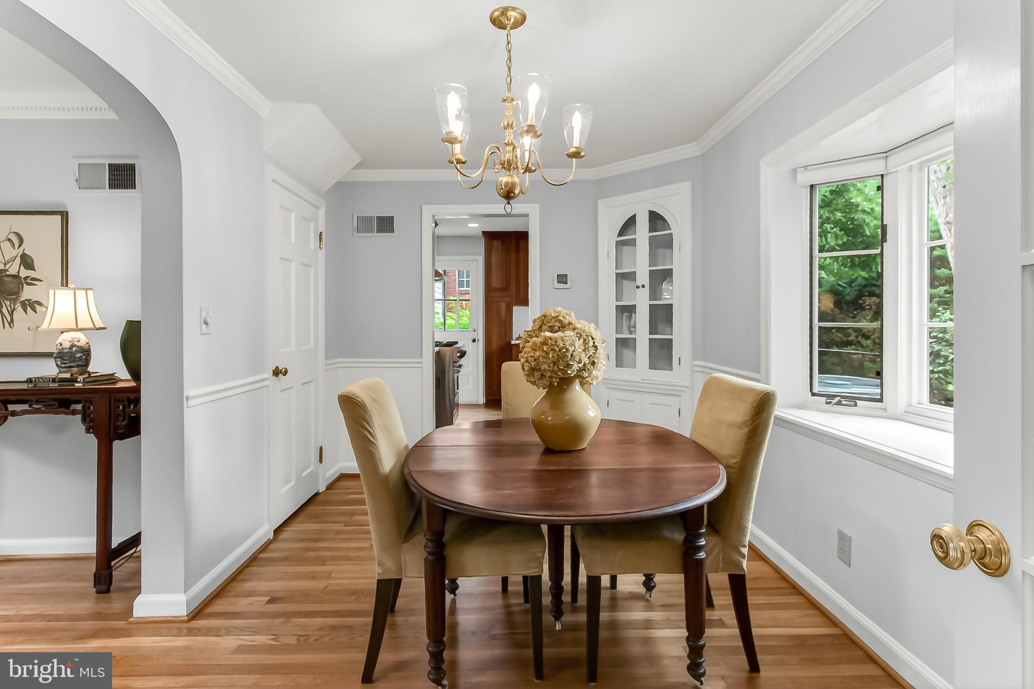 809 ENDERBY DRIVE