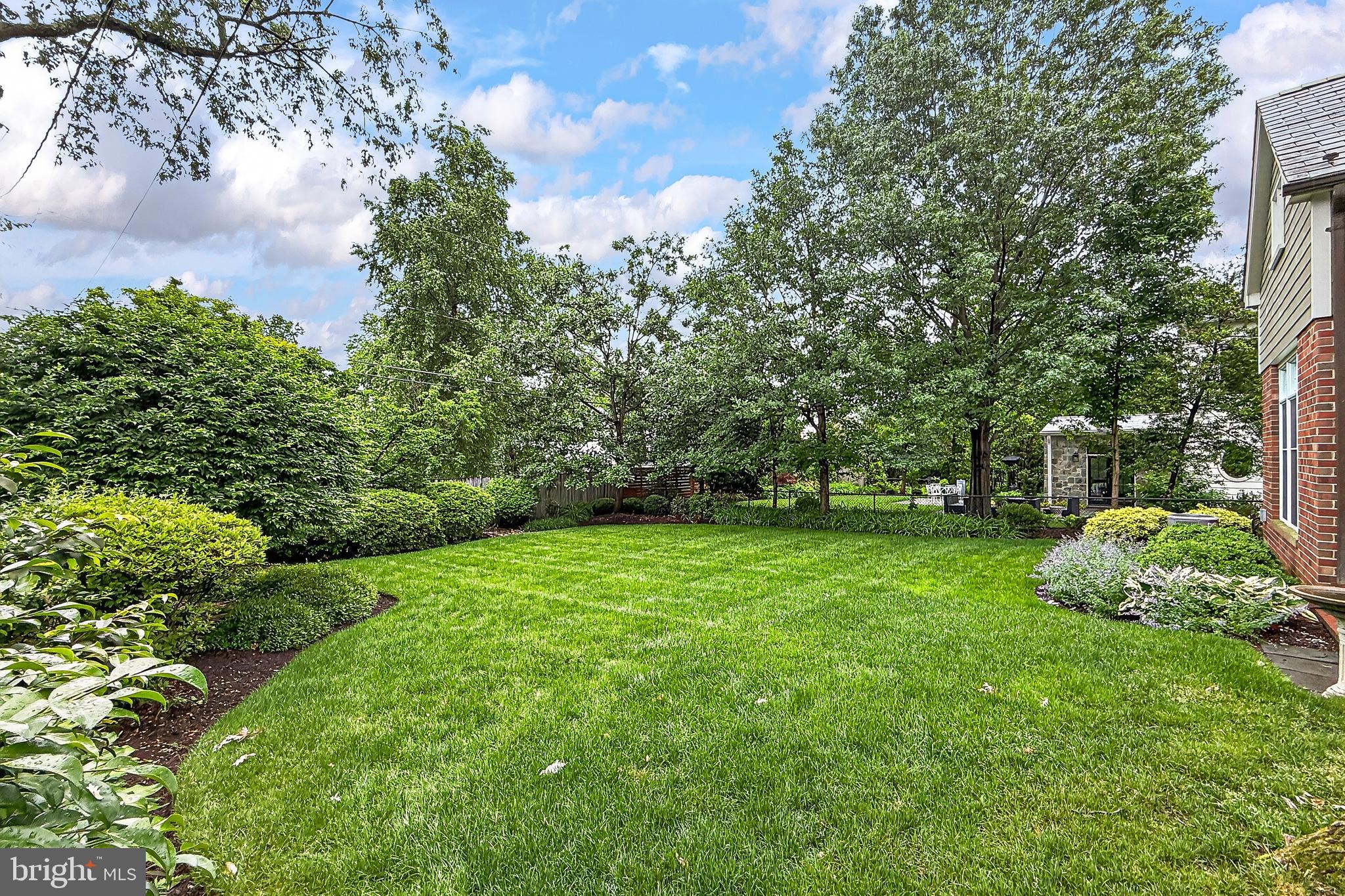 809 ENDERBY DRIVE
