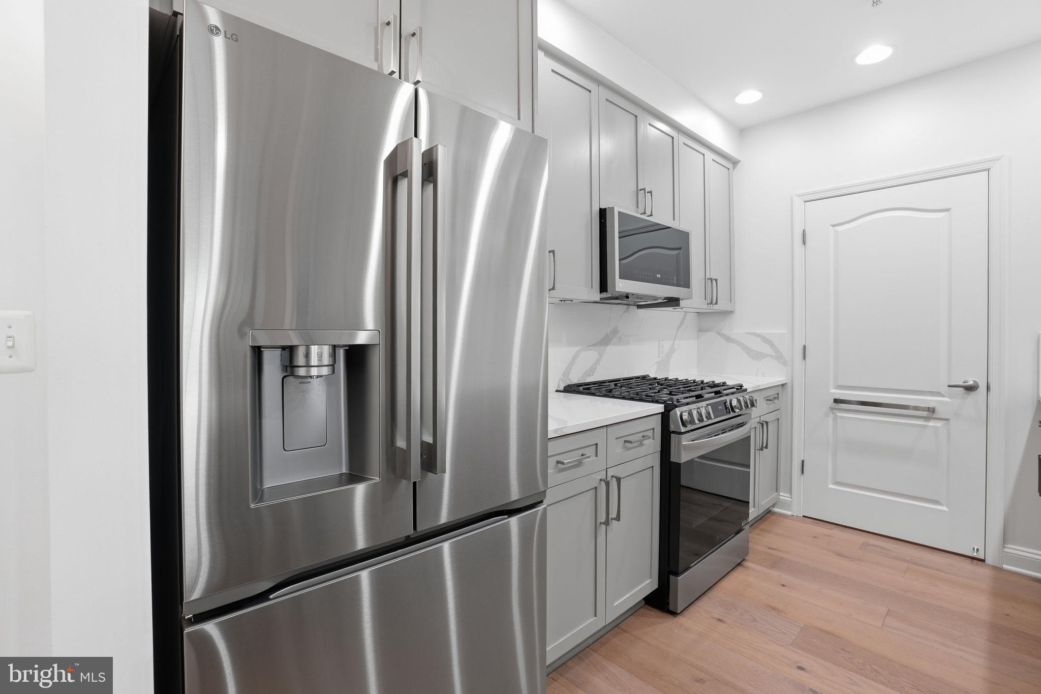 1115 CAMERON STREET 314